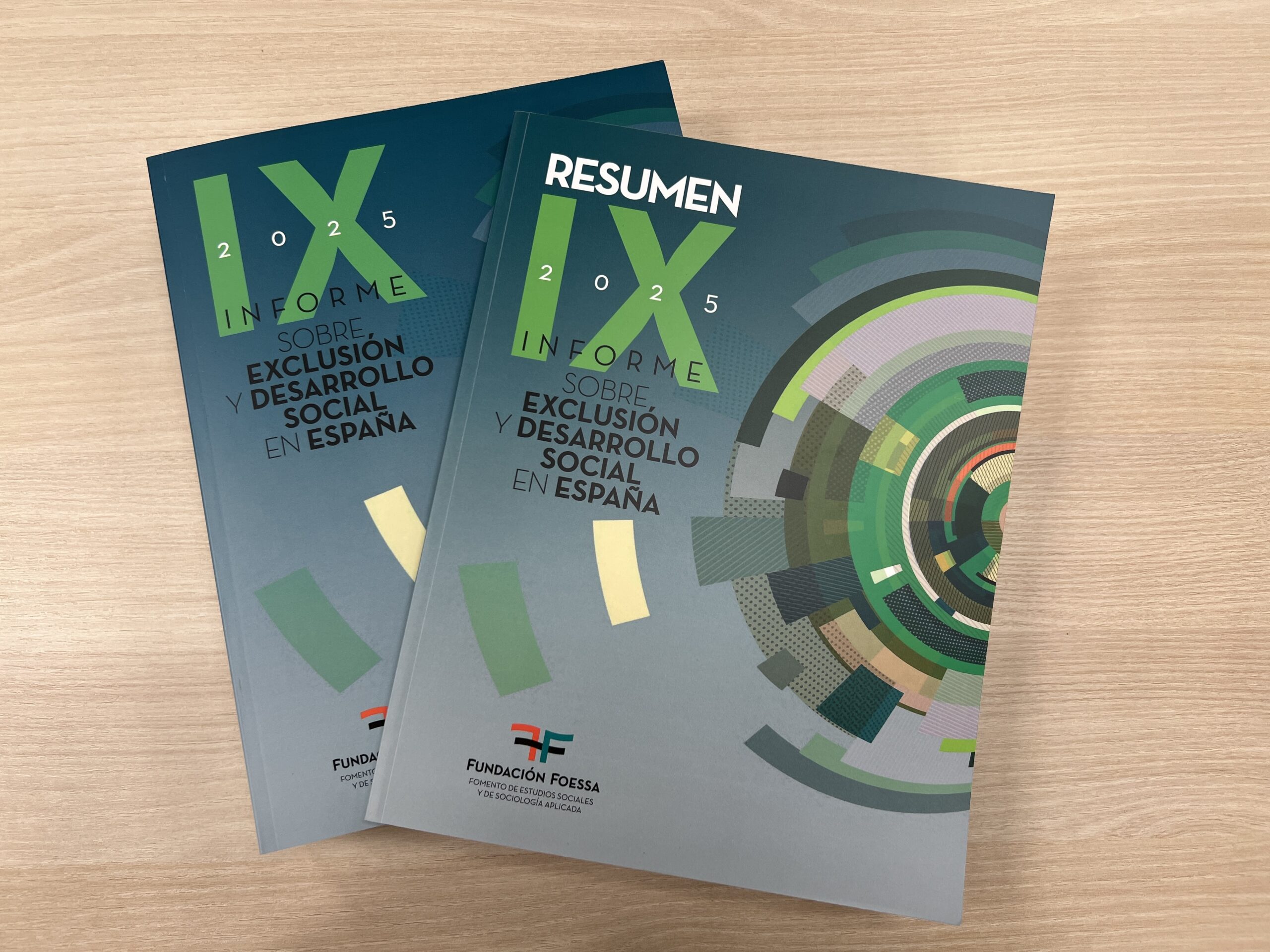 El IX Informe FOESSA advierte sobre un proceso inédito de fragmentación social en España en el que se contrae la clase media