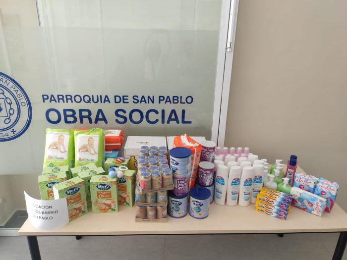 Lote de productos donados por la Asociación de Vecinos de San Pablo